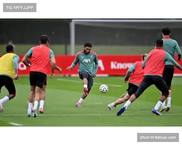 伯恩茅斯客场零比零战平西汉姆联 樱桃军团客场防守稳定性增强